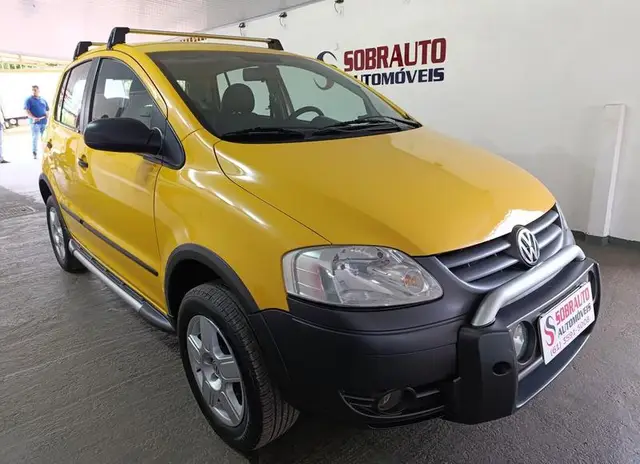 Carro Volkswagen CrossFox 2007 1.6 (Flex)