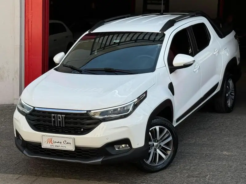 Fiat Strada Volcano 1.3 CD (Flex)