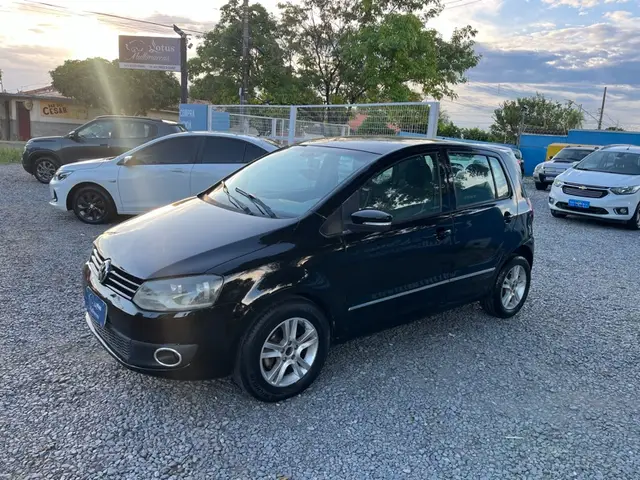 Carro Volkswagen Fox 2012 1.6 VHT Prime (Flex)