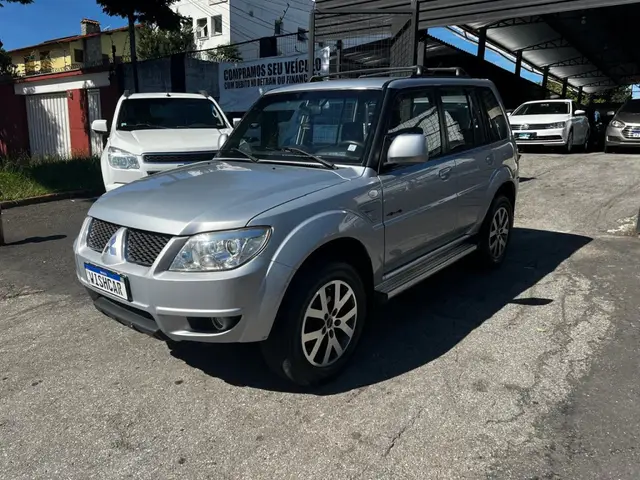 Carro Mitsubishi Pajero TR4 2014 2.0 16V 4X4 (Flex) (Aut)