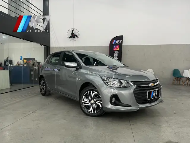 Carro Chevrolet Onix 2024 LT 1.0 Turbo