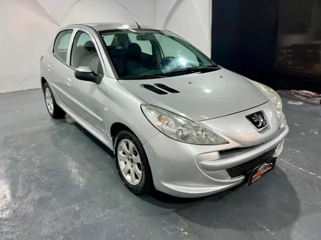 Carro Peugeot 207 SW 2013 XR 1.4 8V (flex)