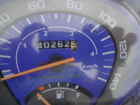 Biz 125i ES