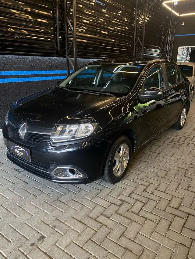 Carro Renault Logan 2014 Dynamique 1.6 8V