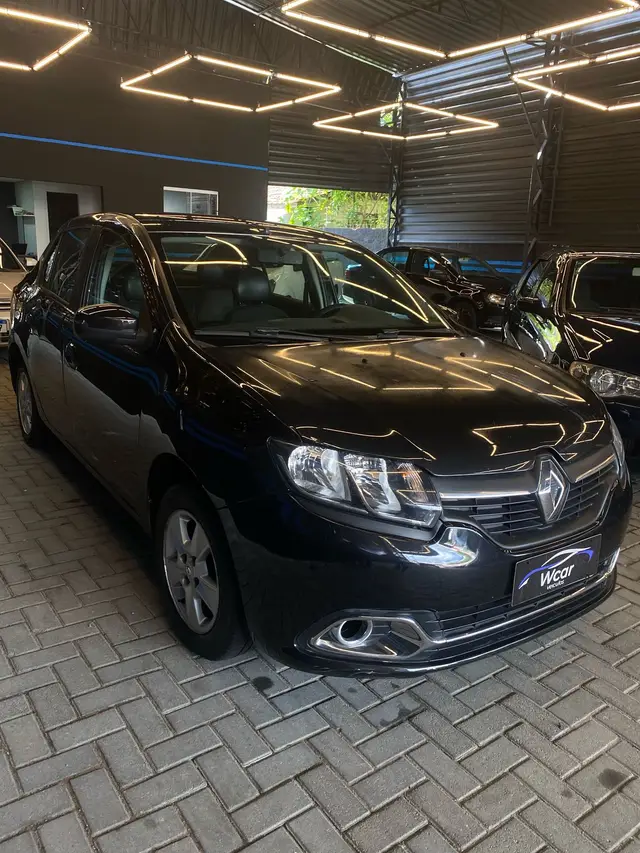 Carro Renault Logan 2014 Dynamique 1.6 8V