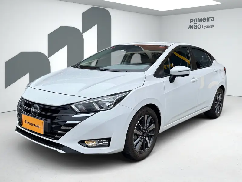 Nissan Versa Advance 1.6 (Flex) (Aut)