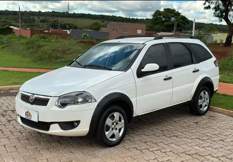Fiat Palio Weekend Trekking 1.6 16V (Flex)