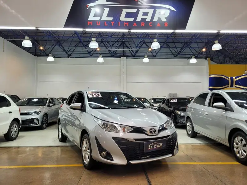 Toyota Yaris 1.3 XL Plus Tech CVT (Flex)