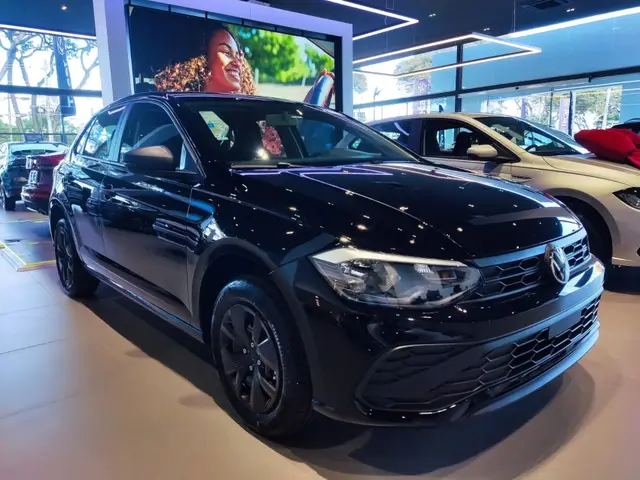 Carro Volkswagen Polo 2025 Track 1.0 Flex 12V 5p