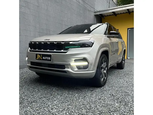 Carro Jeep Commander 2022 Overland TD380 Diesel 4x4 (Aut)
