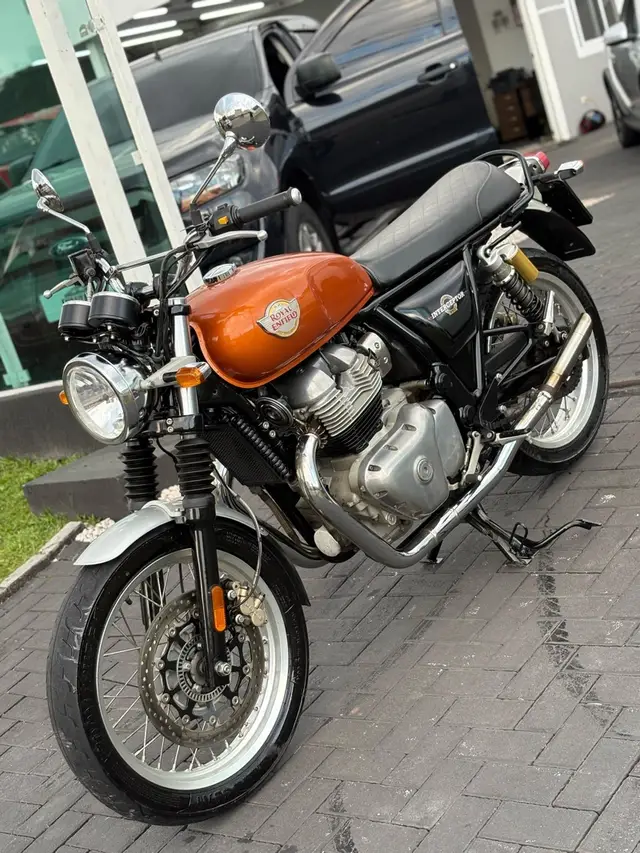 Carro Royal Enfield Interceptor 2023 648 cc