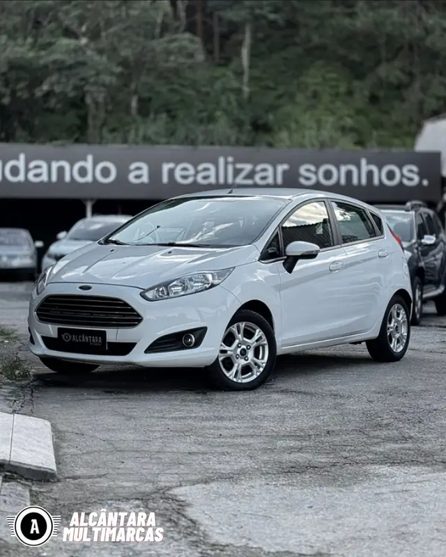 Carro Ford New Fiesta Sedan 2017 1.6 SEL (Aut) (Flex)
