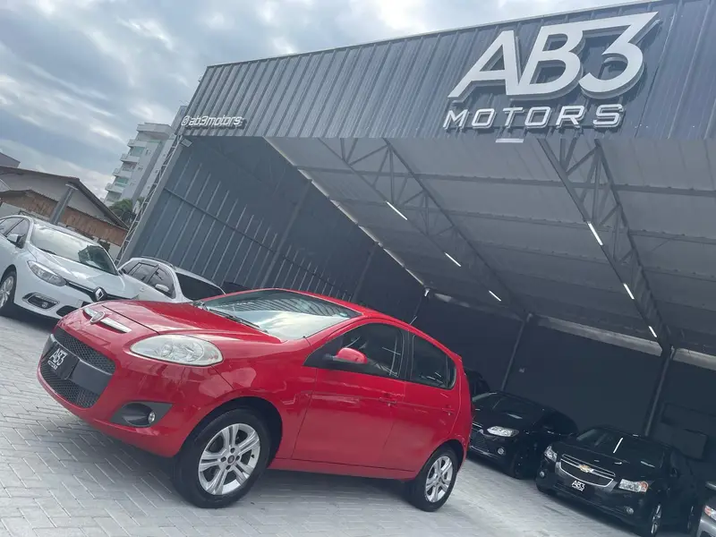 Fiat Palio Essence 1.6 16V (Flex)