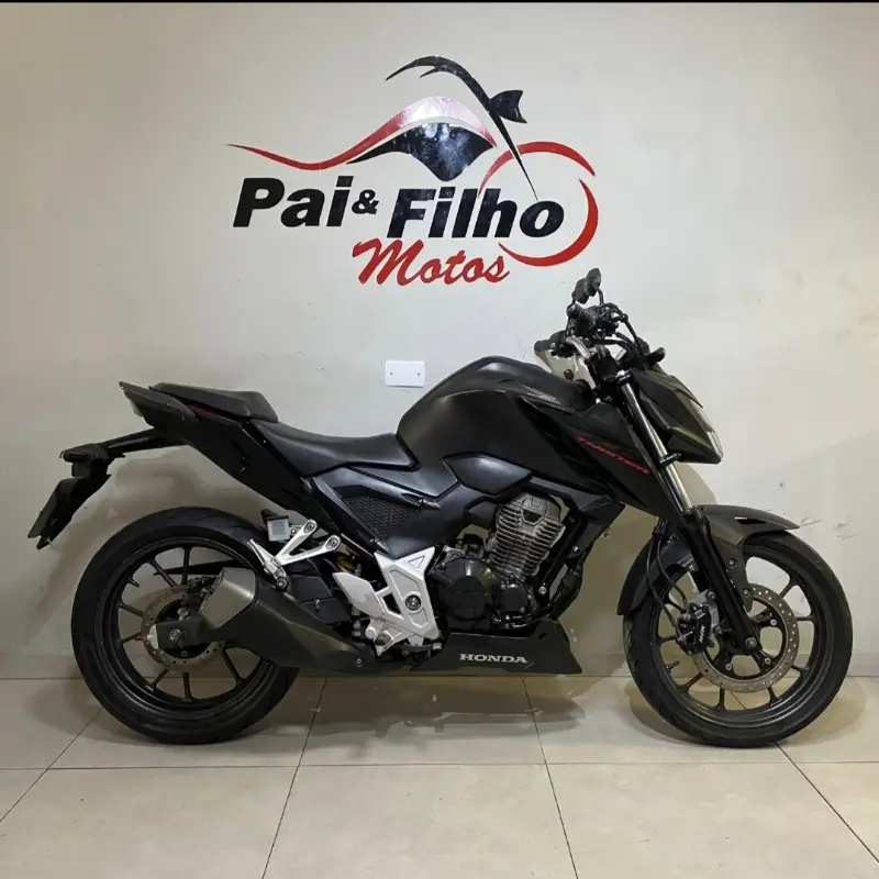 Honda CB 300F Twister (CBS)