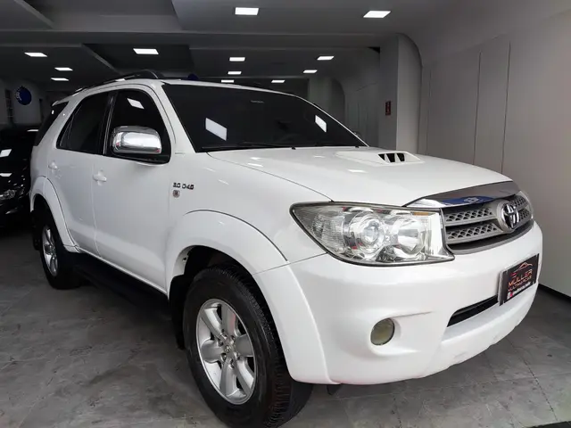 Carro Toyota Hilux SW4 2011 SRV 4x4 3.0 Turbo  (aut)