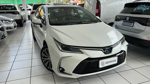 Carro Toyota Corolla 2021 Altis Premium Hybrid 1.8