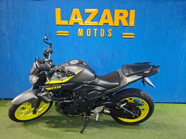 Carro Yamaha MT-03 2019 ABS