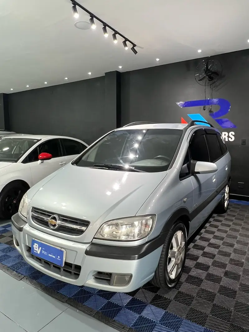 Chevrolet Zafira Elegance 2.0 (Flex) (Aut)