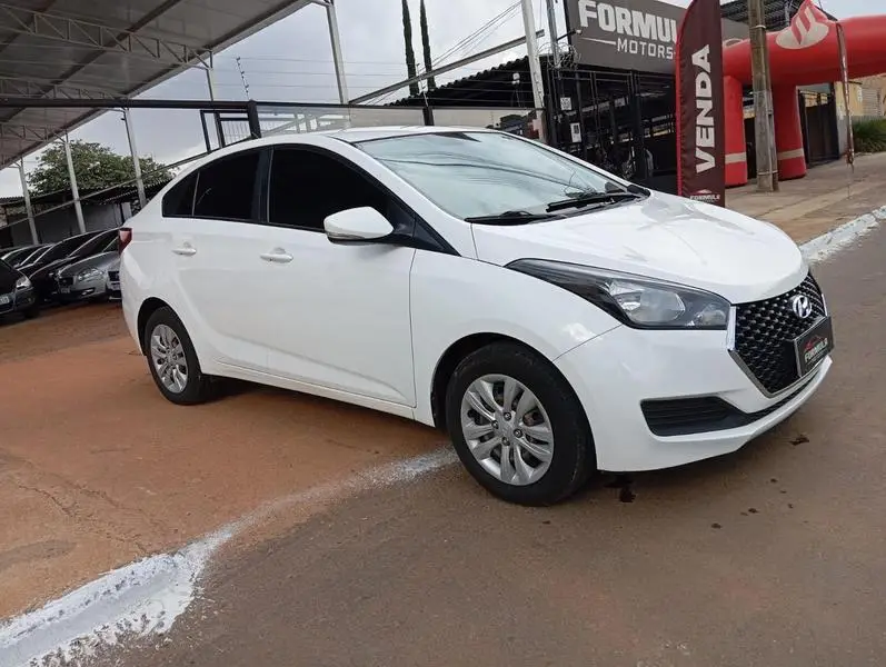 Hyundai HB20S 1.6 Comfort Plus (Aut) (Flex)