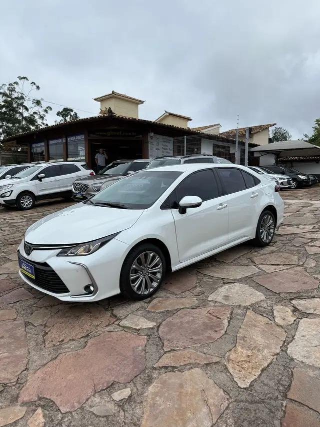 Carro Toyota Corolla 2023 XEi 2.0 Flex