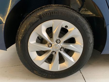 Onix Plus SEDAN Plus LTZ 1.0 12V TB Flex (Mec.)