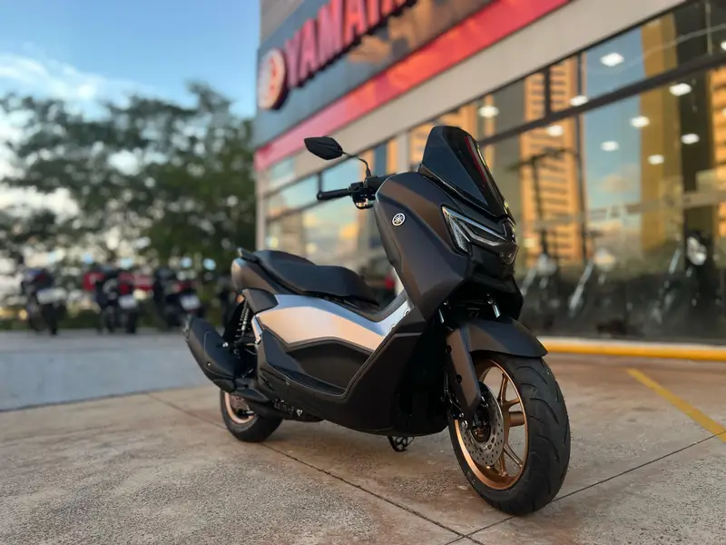Yamaha NMax Connected 160