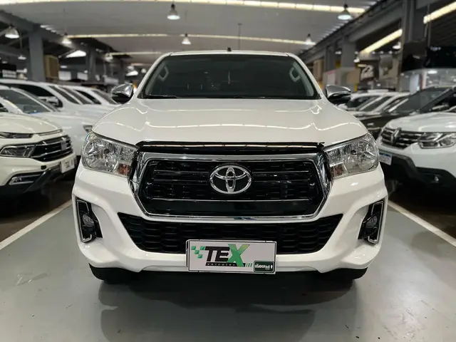 Carro Toyota Hilux Cabine Dupla 2019 Hilux 2.7 SRV CD 4x4 (Flex) (Aut)