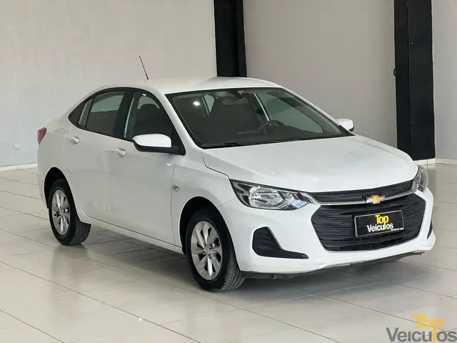Carro Chevrolet Onix Plus 2023 LT 1.0