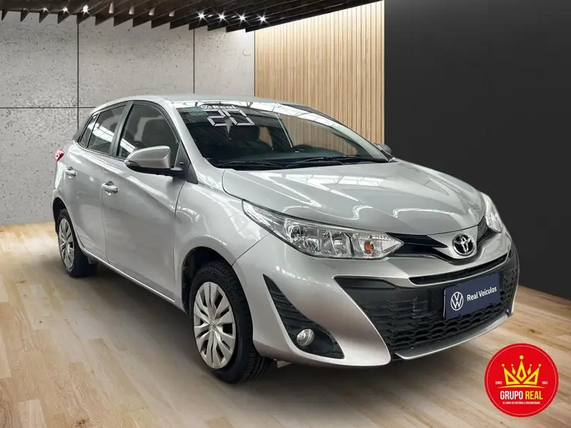 Toyota Yaris 1.3 XL CVT (Flex)