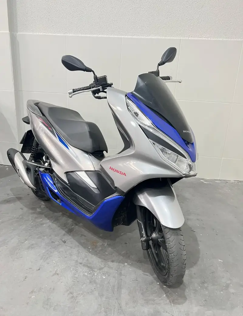 Honda PCX 150 Sport