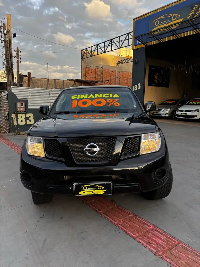 Carro Nissan Frontier 2016 2.5 TD CD S 4x4