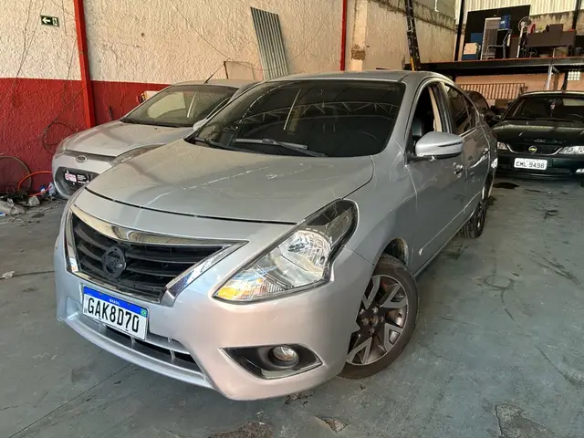 Carro Nissan Versa 2016 1.6 16V Unique (Flex)