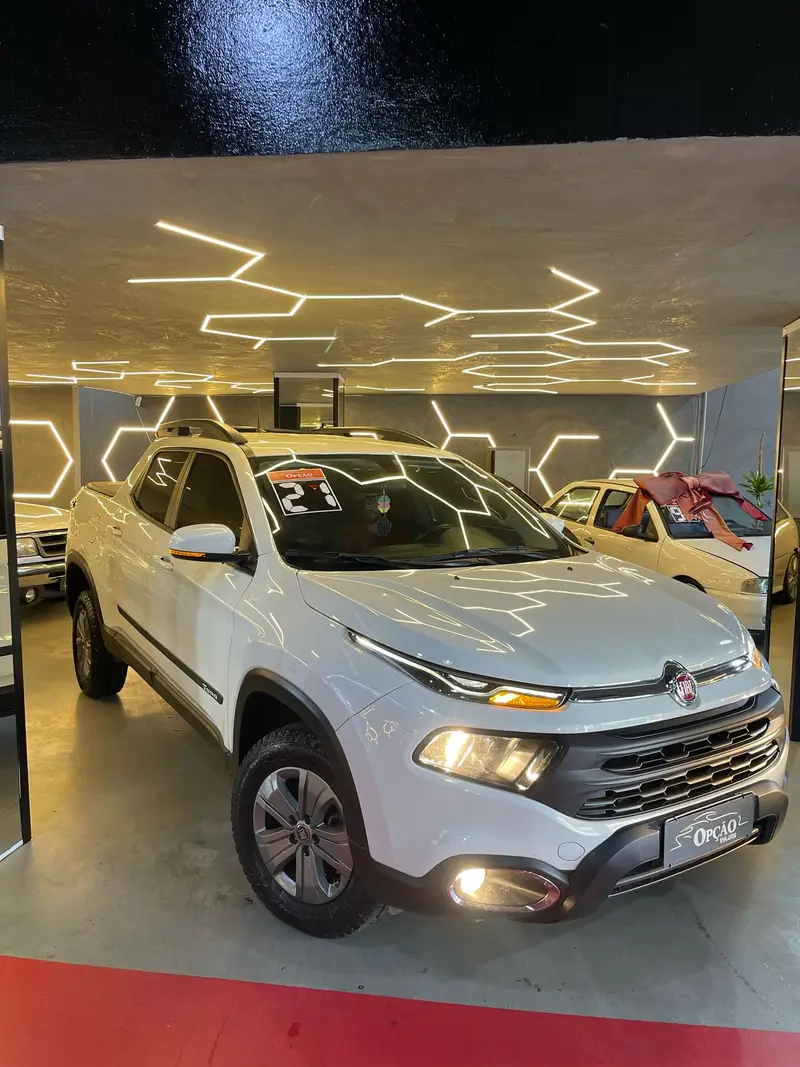 Fiat Toro Freedom 1.8 AT6 4x2 (Flex)