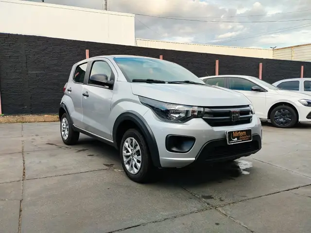 Carro Fiat Mobi 2023 Like 1.0 (Flex)