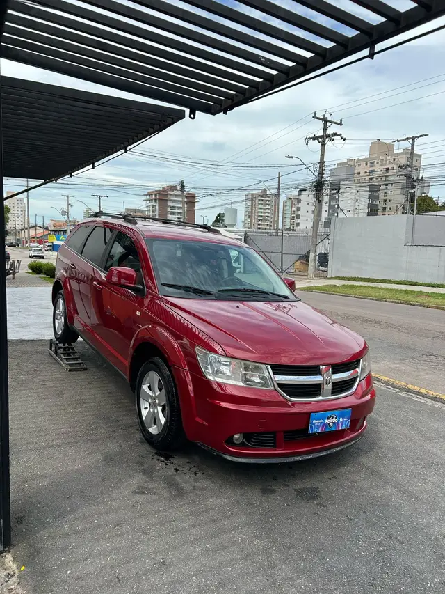 Carro Dodge Journey 2010 SXT 2.7 V6