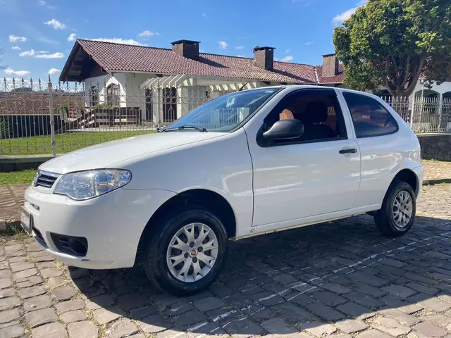 Carro Fiat Palio 2015 Fire 1.0 8V (Flex) 2p