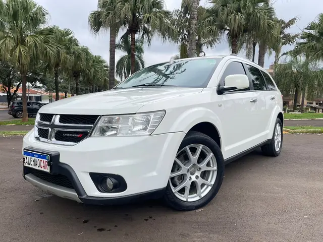 Carro Dodge Journey 2015 RT 3.6 V6 4WD