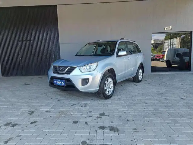 Carro CAOA Chery Tiggo 2015 2.0 16V
