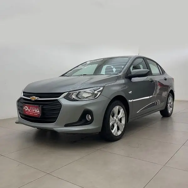 Carro Chevrolet Onix Plus 2024 LT 1.0