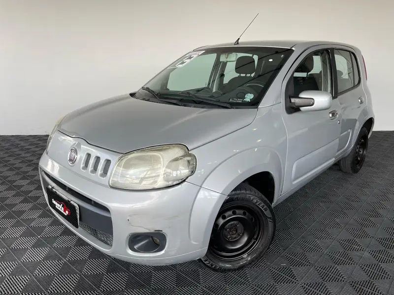 Fiat Uno Vivace 1.0 8V (Flex) 4p