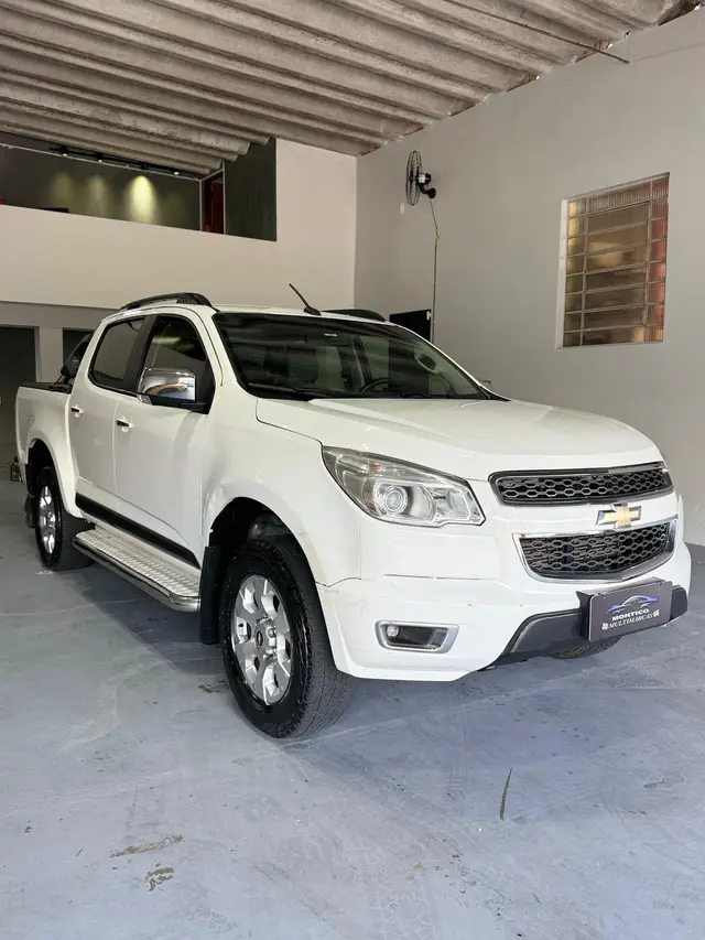 Carro Chevrolet S10 Cabine Dupla 2015 S10 2.8 CTDi 4x2 LTZ (Cab Dupla) (Aut)