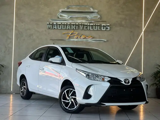 Carro Toyota Yaris Sedan 2025 XL 1.5 (Flex) (Aut)