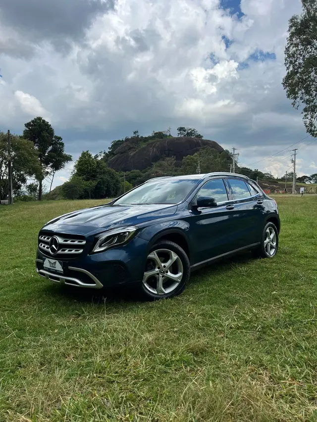 Carro Mercedes-Benz GLA 200 2020  Advance 1.6 Turbo (Aut)