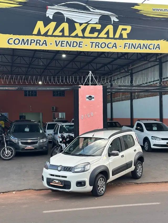 Carro Fiat Uno 2015 Way 1.0 8V (Flex) 4p
