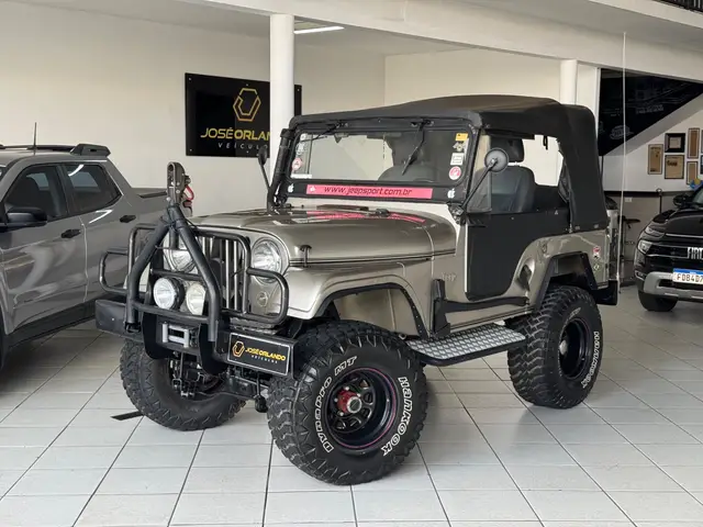 Carro Willys Overland 1963 4x4