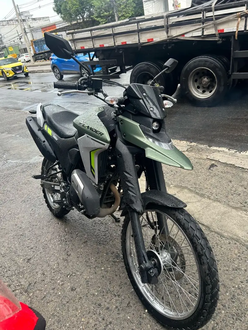 Yamaha XTZ 250 Lander Connected