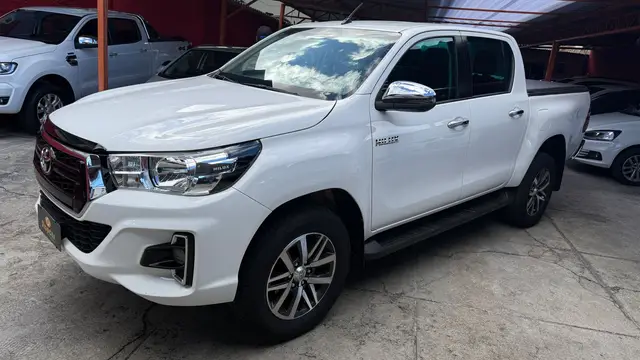Carro Toyota Hilux Cabine Dupla 2019 Hilux 2.7 SRV CD 4x2 (Flex) (Aut)