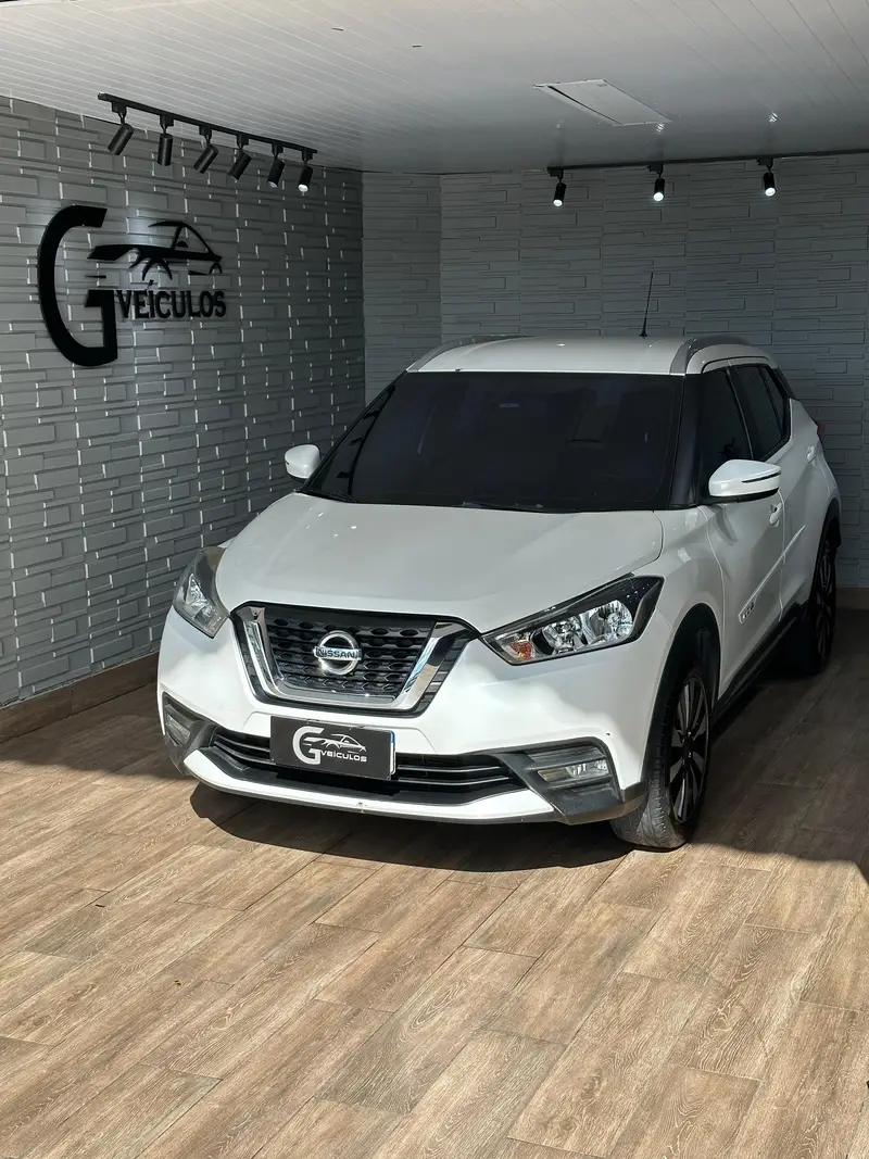 Nissan Kicks 1.6 SV CVT (Flex)