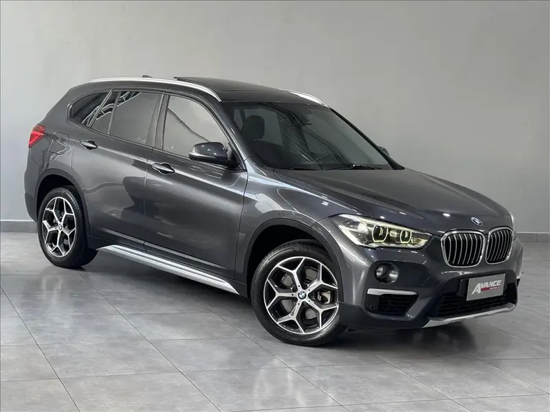 BMW X1 2.0 sDrive20i X-Line ActiveFlex