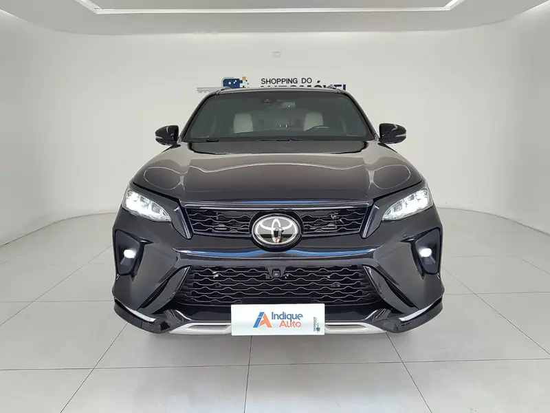 Toyota SRX 2.8 turbodiesel 5L 4x4 (Aut)